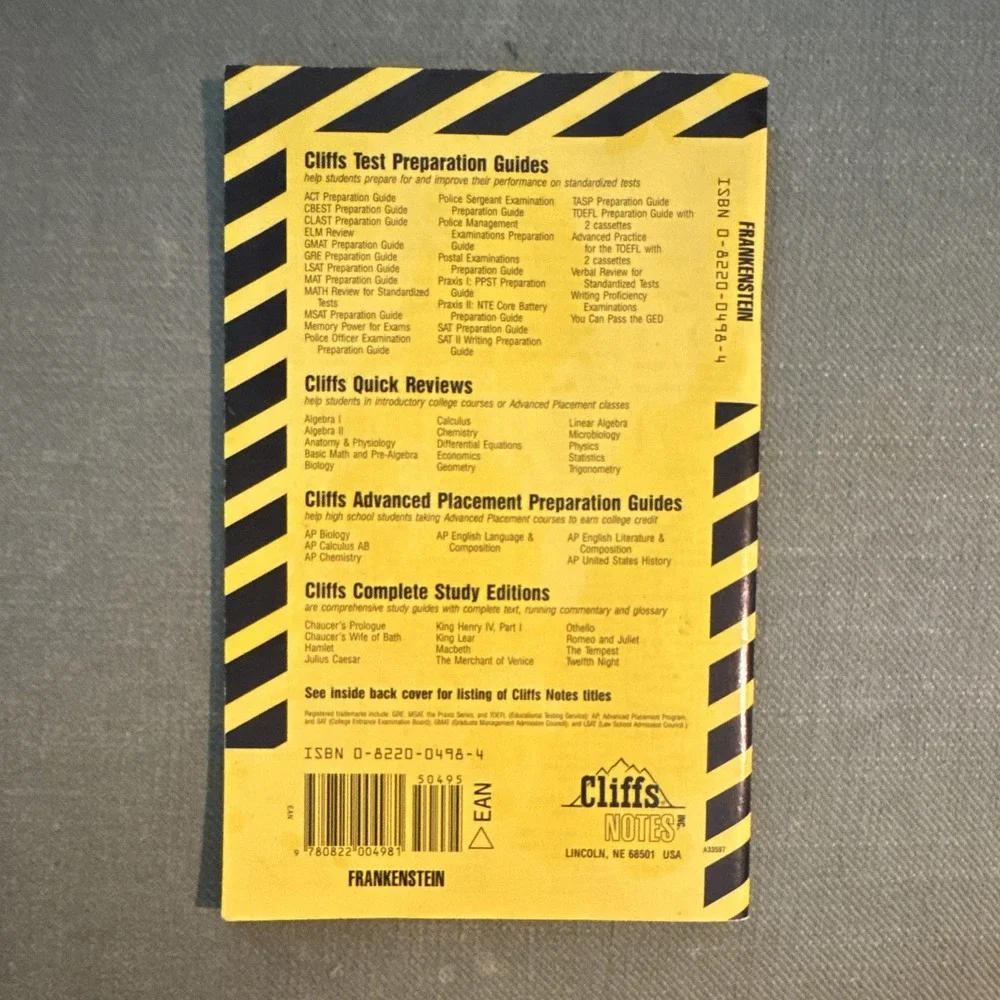 Cliffs Notes Shelley's Frankenstein Study Guide Paperback (English)